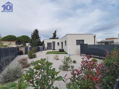 Villa - 95 m² - 4 pièces