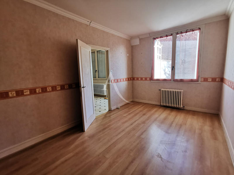 Maison - 77 m² - 4 pièces