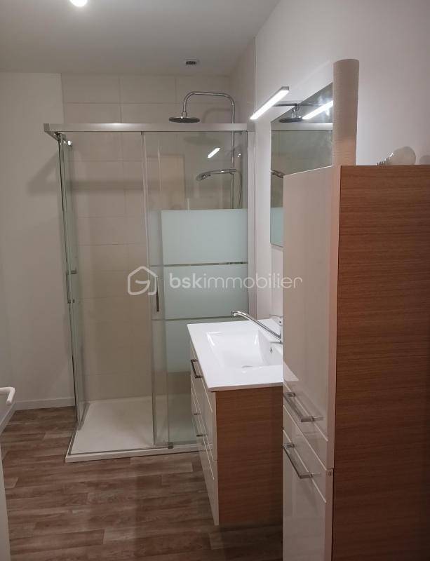 Demeure - 60 m² - 3 pièces