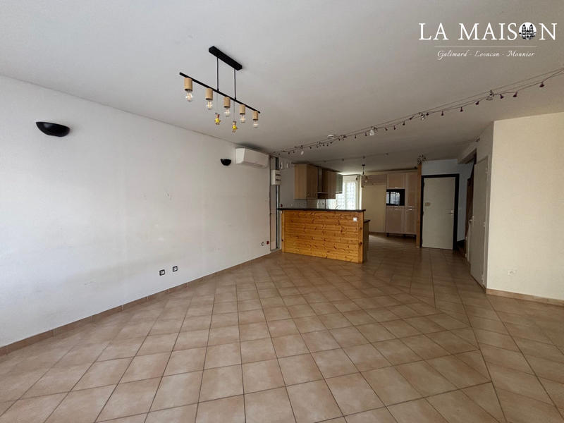 Maison ancienne - 160 m² - 7 pièces