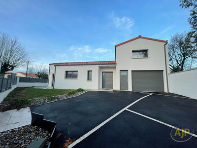 Maison - 131 m² - 5 pièces