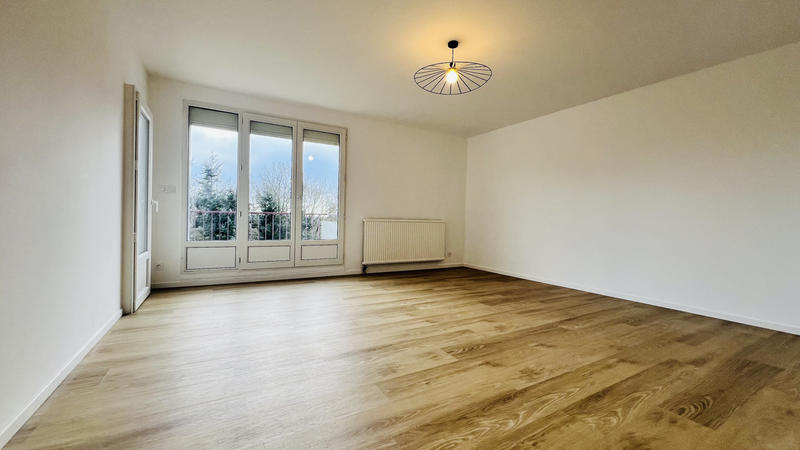 Appartement - 80 m² - 4 pièces
