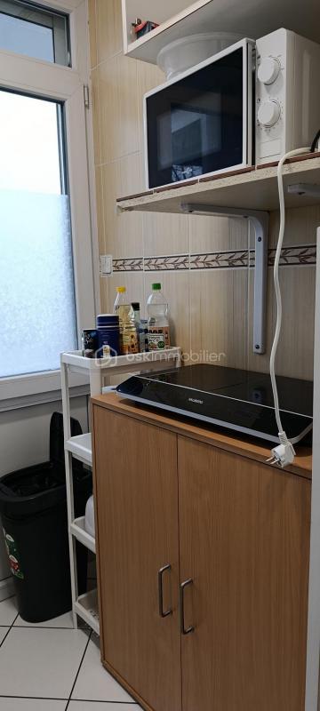 Studio - 25 m² - 1 pièce