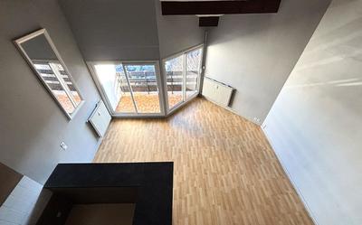 Appartement - 115 m² - 7 pièces