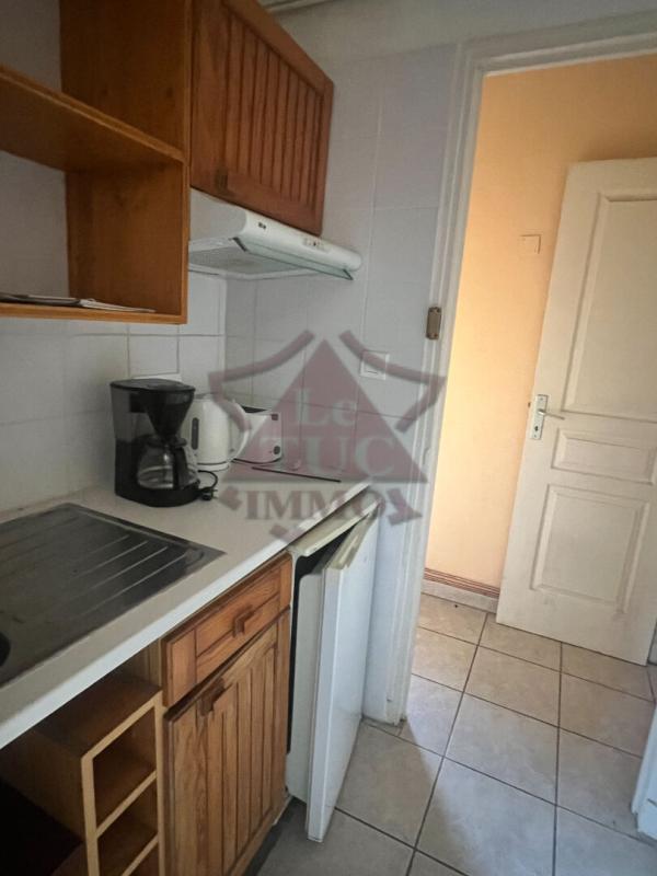 Maison - 365 m² - 21 pièces