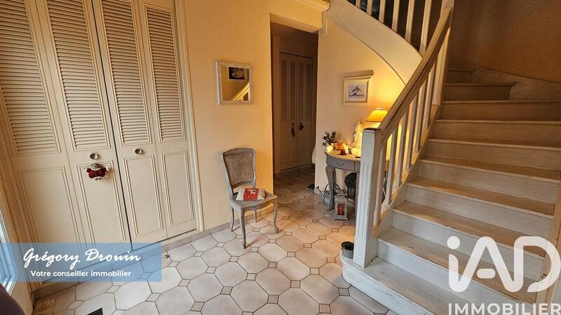 Maison - 153 m² - 6 pièces