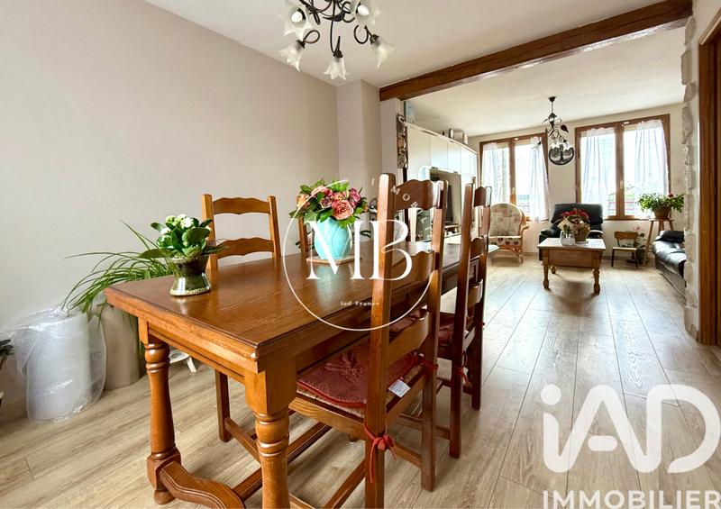 Maison - 112 m² - 6 pièces