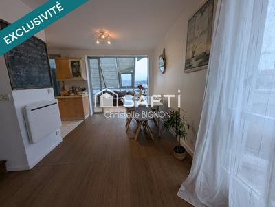 Duplex - 93 m² - 6 pièces