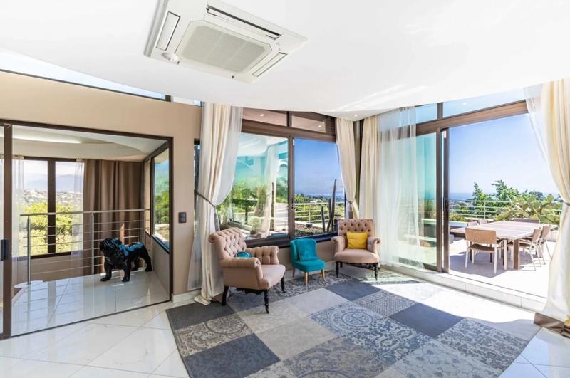 Villa - 400 m² - 10 pièces