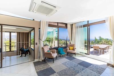 Villa - 400 m² - 10 pièces