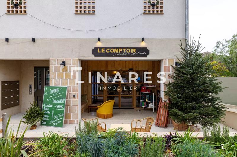 Local commercial - 53 m² - 1 pièce