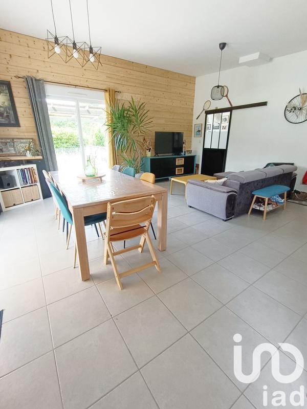 Maison - 92 m² - 4 pièces