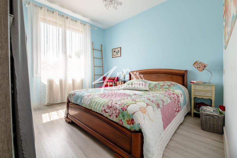 Maison - 96 m² - 5 pièces