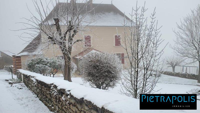 Maison - 204 m² - 6 pièces