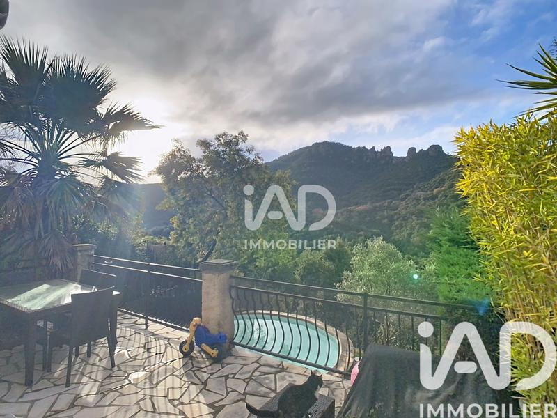 Maison - 101 m² - 4 pièces