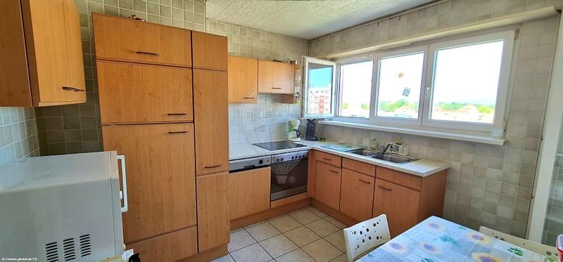 Appartement - 76 m² - 4 pièces