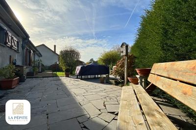 Maison - 120 m² - 6 pièces