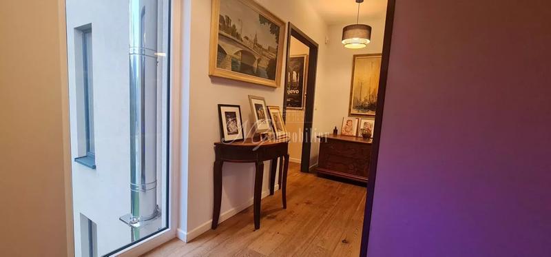 Maison - 164 m² - 5 pièces