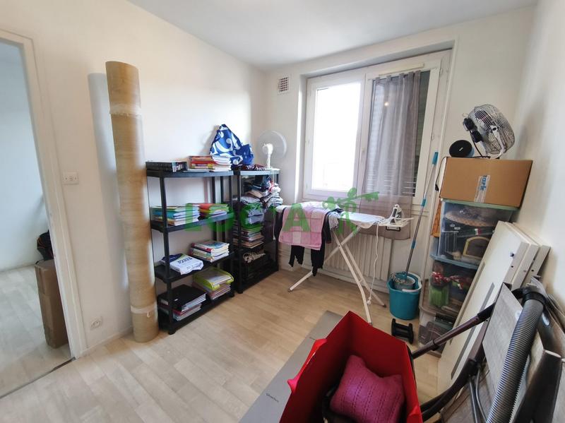 Appartement - 70 m² - 5 pièces