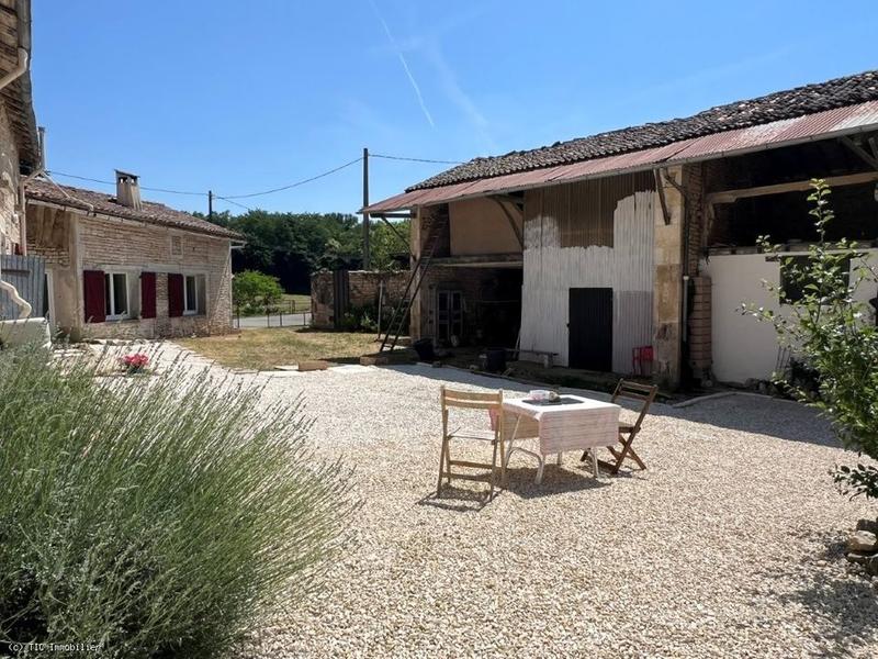 Maison en pierre - 154 m² - 5 pièces