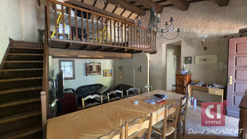 Maison - 86 m² - 4 pièces
