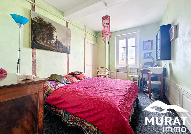 Appartement - 105 m² - 5 pièces