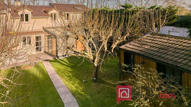 Maison - 150 m² - 6 pièces