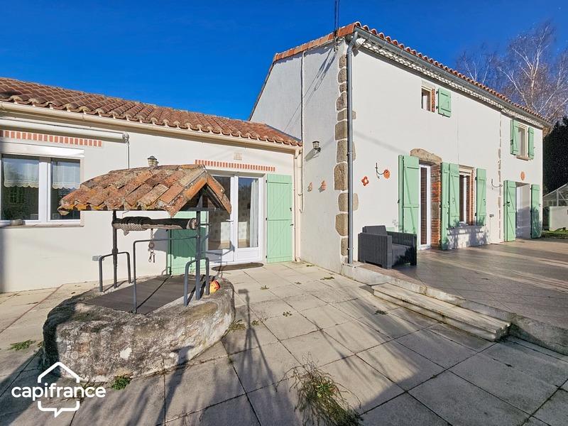 Maison - 131 m² - 7 pièces