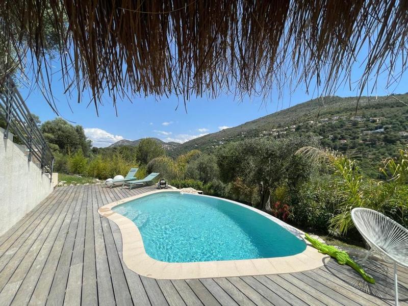 Villa - 140 m² - 5 pièces