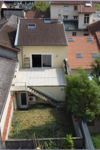 Maison - 110 m² - 4 pièces