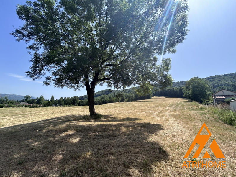 Ferme - 300 m² - 2 pièces