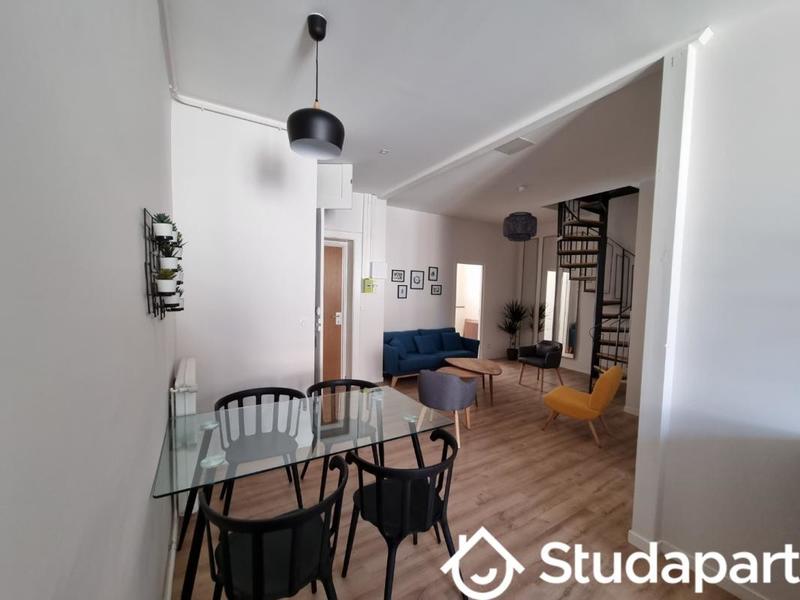 Chambre - 18 m² - 1 pièce