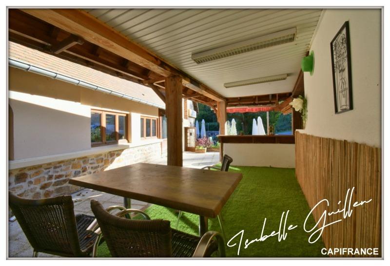 Propriété - 301 m² - 5 pièces