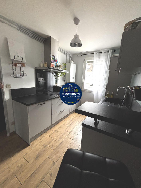 Maison ancienne - 82 m² - 4 pièces