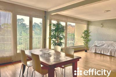 Appartement - 110 m² - 4 pièces