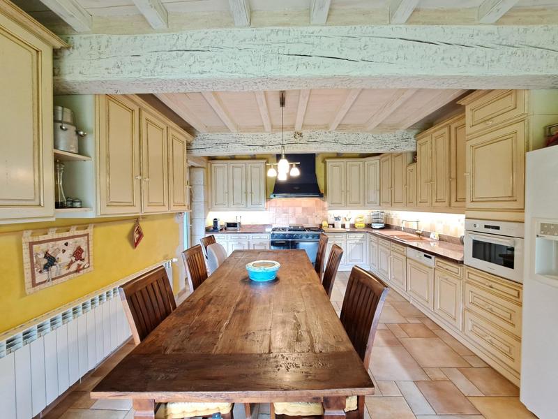 Maison - 295 m² - 7 pièces