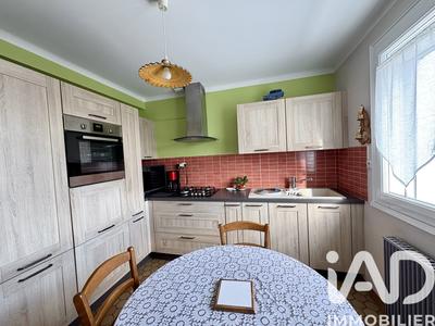 Maison de ville - 77 m² - 4 pièces