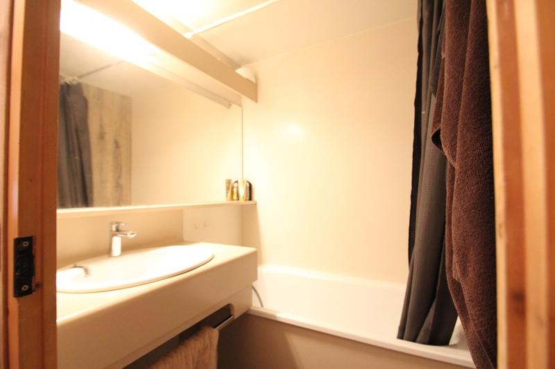 Appartement ancien - 32 m² - 2 pièces