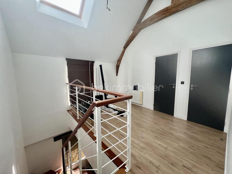 Maison - 266 m² - 6 pièces