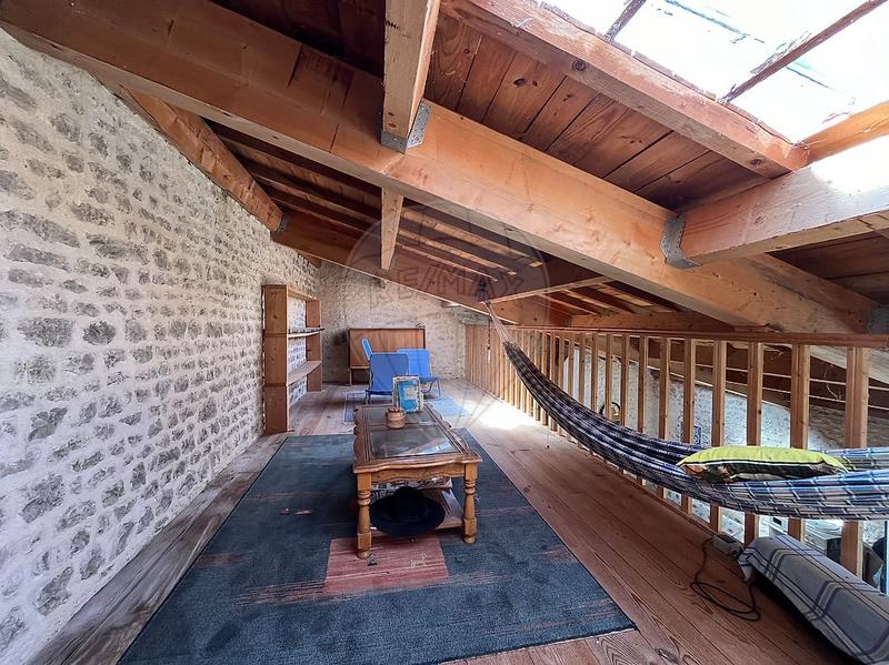 Maison - 70 m² - 5 pièces