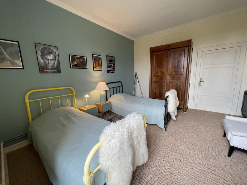 Maison - 399 m² - 7 pièces