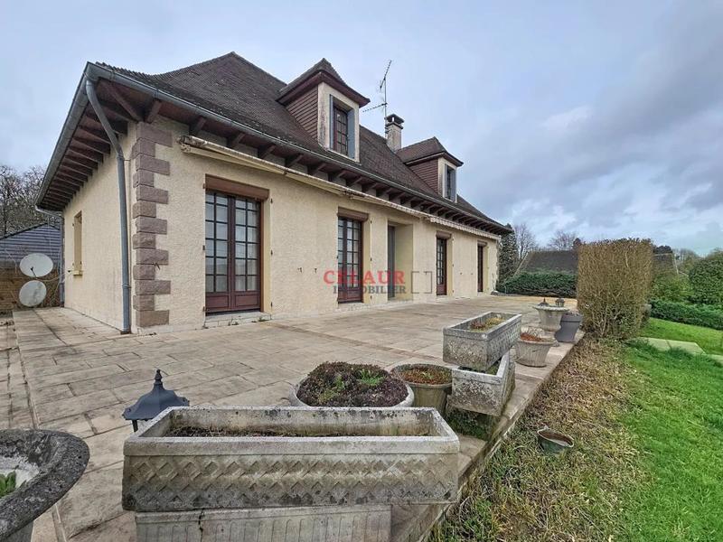 Maison - 186 m² - 7 pièces