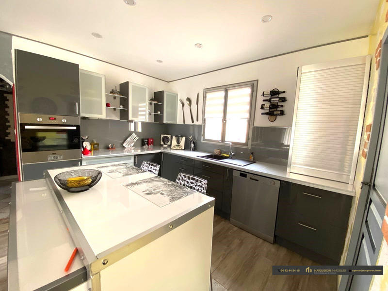 Maison - 99 m² - 4 pièces