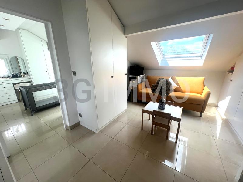 Maison - 160 m² - 5 pièces