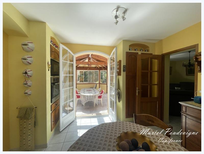 Maison - 142 m² - 8 pièces