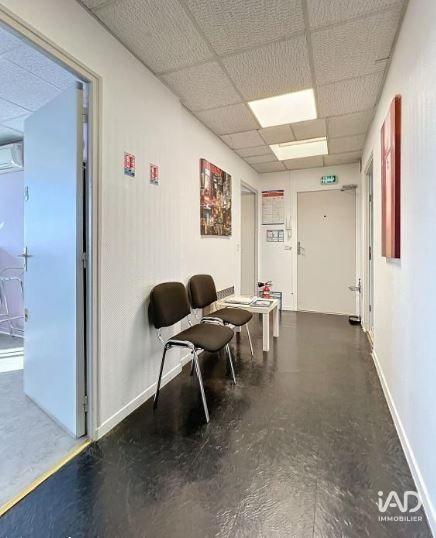 Local commercial - 180 m²