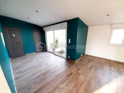 Maison traditionnelle - 128 m² - 6 pièces