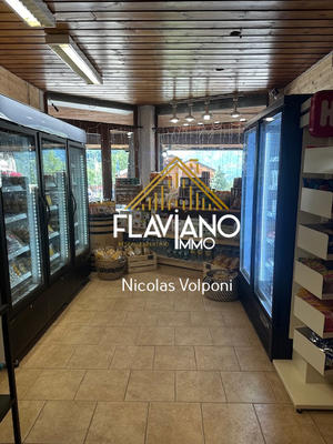 Fonds de commerce - Magasins - 136 m²