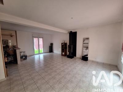 Maison - 95 m² - 5 pièces