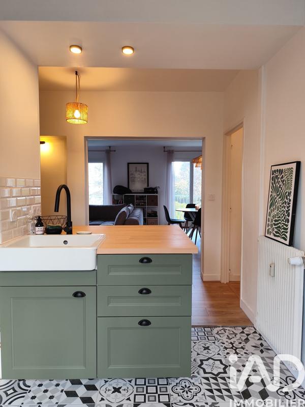 Appartement - 84 m² - 3 pièces